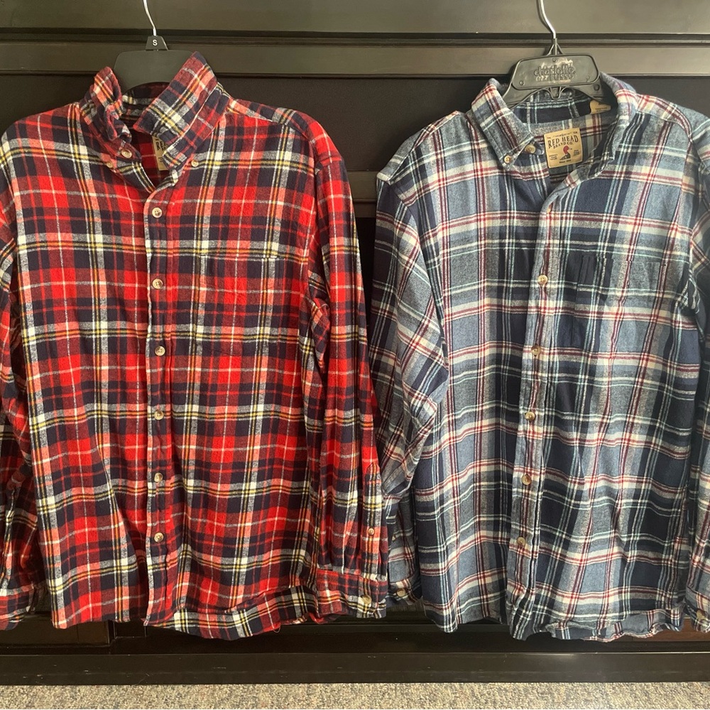 Men’s brand new never worn medium button up flannel